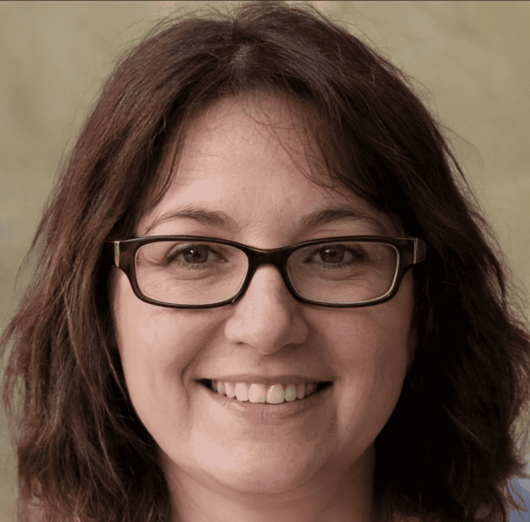 Portrait de Nicole, membre du Club ProbaWin satisfaite du service.